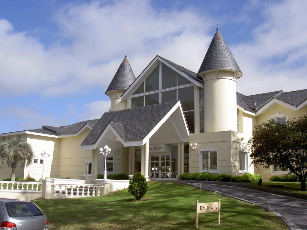Parque Hotel Jean Clevers Пунта дел Есте Екстериор снимка The clubhouse at the Stellenbosch Golf Club