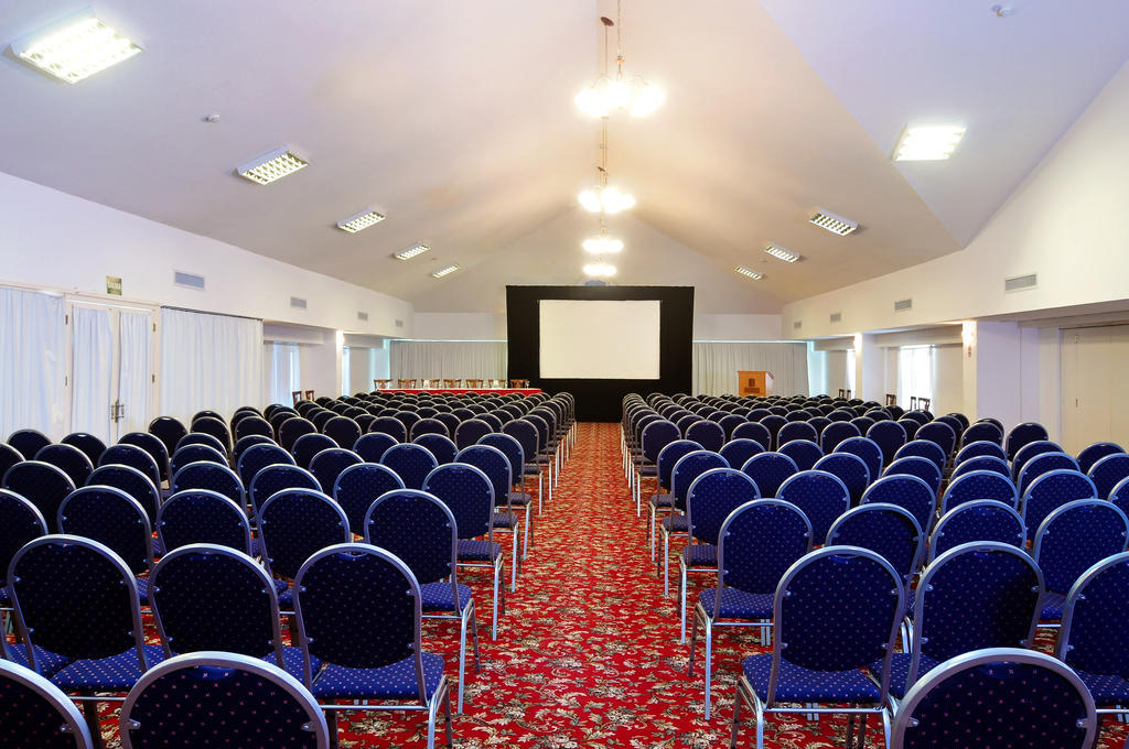 Parque Hotel Jean Clevers Пунта дел Есте Екстериор снимка The Conference Centre