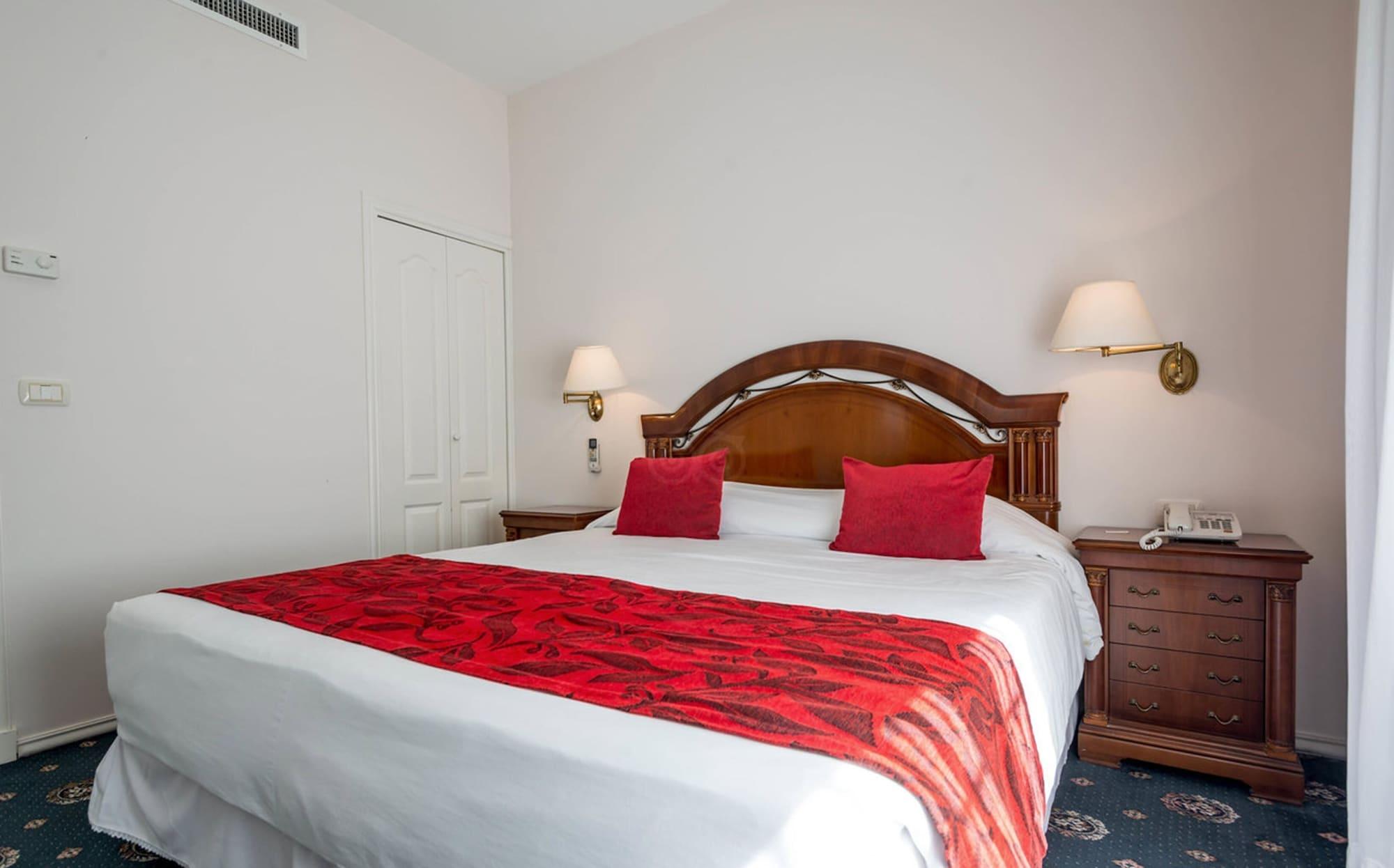 Parque Hotel Jean Clevers Пунта дел Есте Екстериор снимка A guest room at the hotel