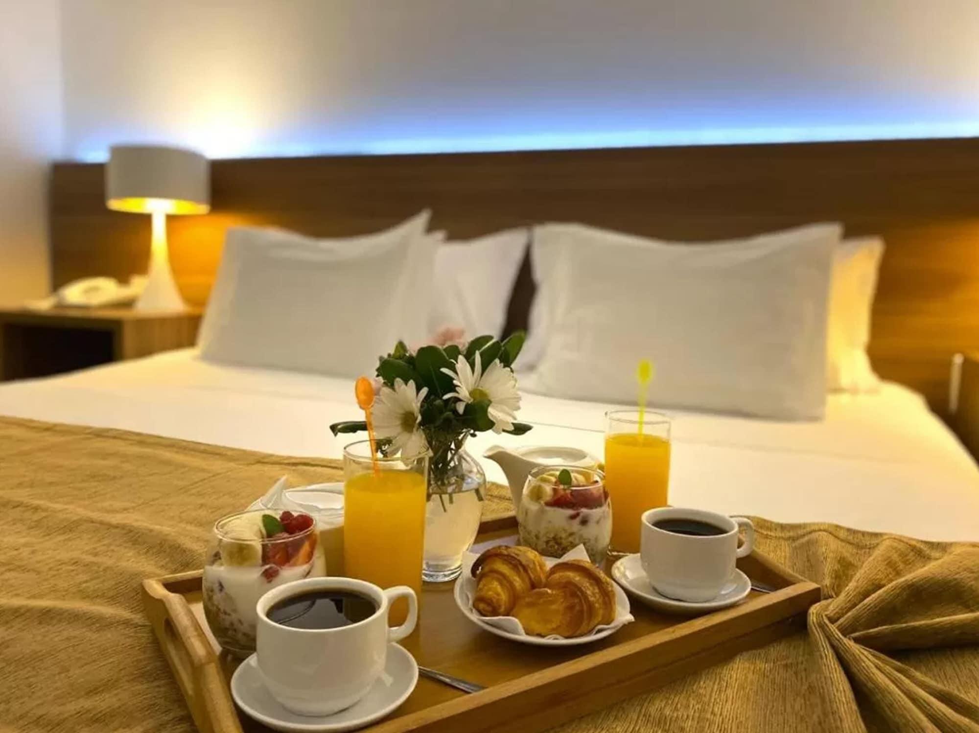 Parque Hotel Jean Clevers Пунта дел Есте Екстериор снимка Room service