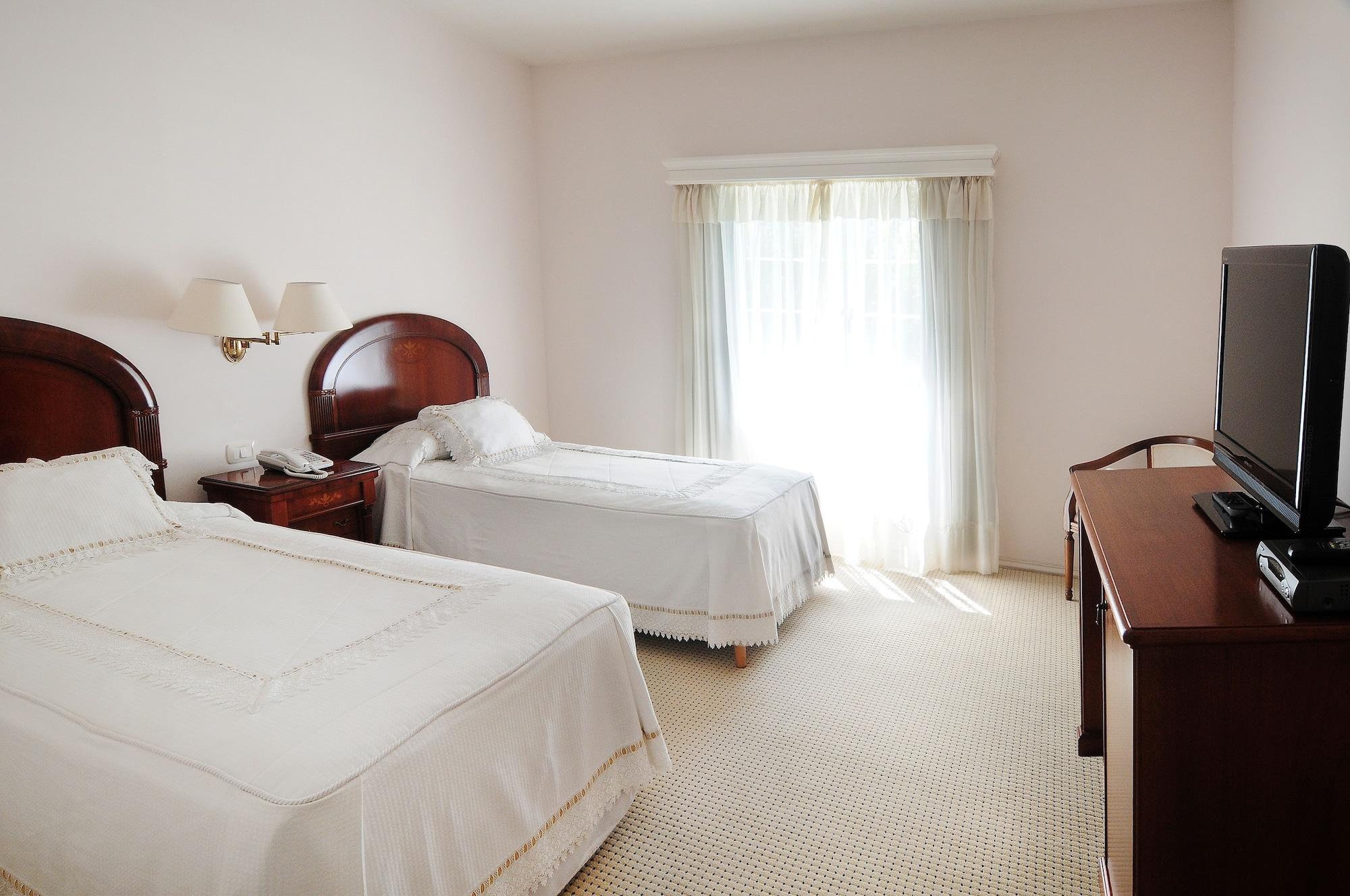 Parque Hotel Jean Clevers Пунта дел Есте Екстериор снимка A guest room at the Sheraton Vistana Resort